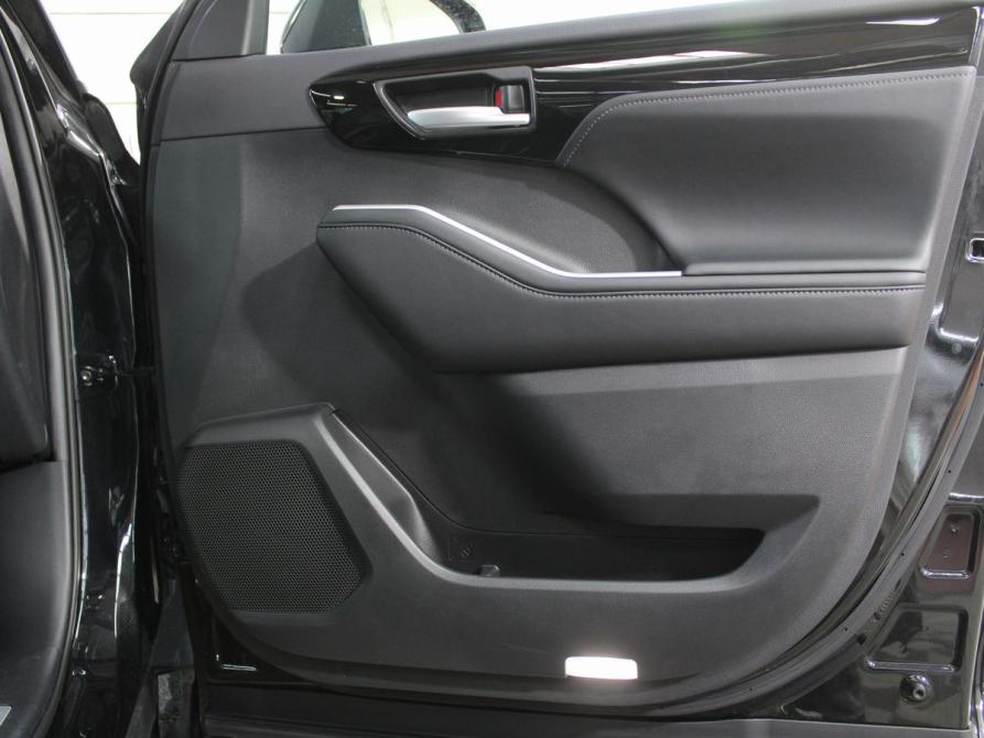 Toyota Highlander IV (XU70) Москва  - изображение 33