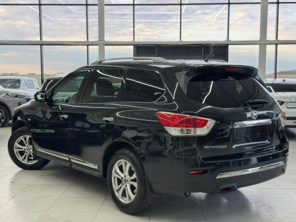 Nissan Pathfinder IV с пробегом 2015 года, цена 1 849 000 рублей, 148000 км, внедорожник, Автокод Объявления