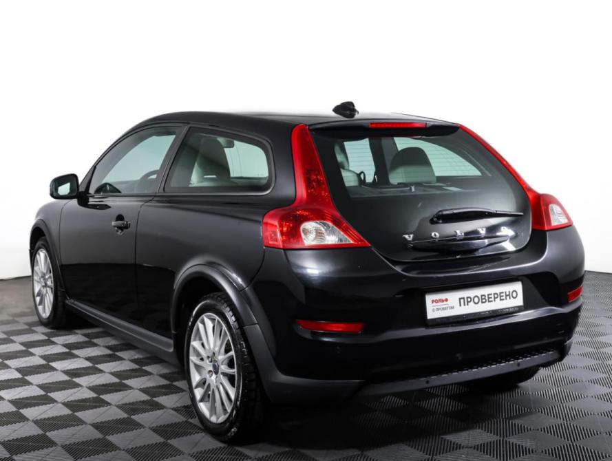 Volvo C30 I Рестайлинг Москва  - изображение 8