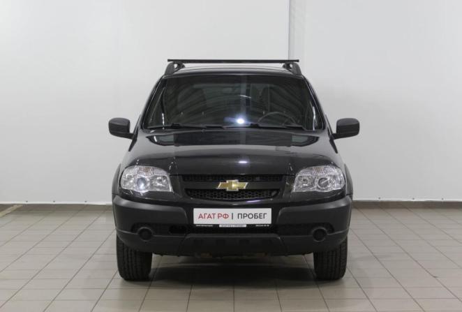 Chevrolet Niva I Рестайлинг с пробегом 2017 года, цена 890 000 рублей, 69867 км, внедорожник, Автокод Объявления
