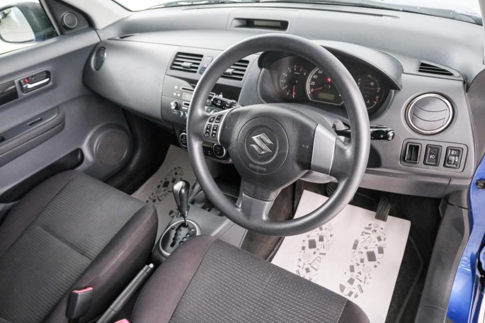 Suzuki Swift III Красноярск  - изображение 9