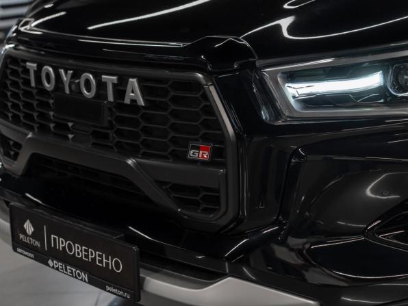 Toyota Hilux VIII Рестайлинг 2 с пробегом 2026 года, цена 7 750 000 рублей, 45 км, пикап, Автокод Объявления