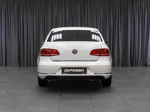 Volkswagen Passat B7 с пробегом 2011 года, цена 949 000 рублей, 202099 км, седан, Автокод Объявления