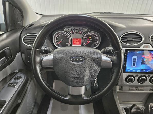 Ford Focus II Рестайлинг с пробегом 2011 года, цена 460 000 рублей, 321000 км, хэтчбек, Автокод Объявления