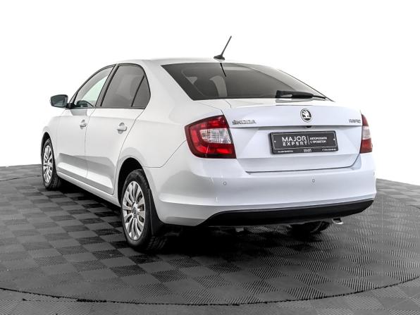 Skoda Rapid I Рестайлинг с пробегом 2019 года, цена 1 100 000 рублей, 199977 км, лифтбек, Автокод Объявления