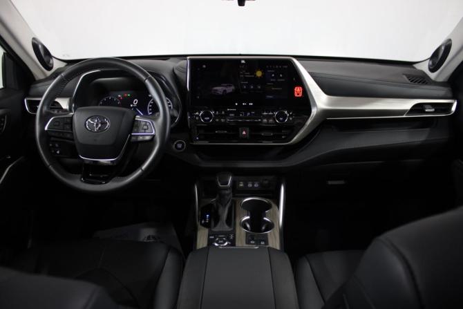 Toyota Highlander IV (XU70) с пробегом 2025 года, цена 5 197 000 рублей, 11000 км, внедорожник, Автокод Объявления