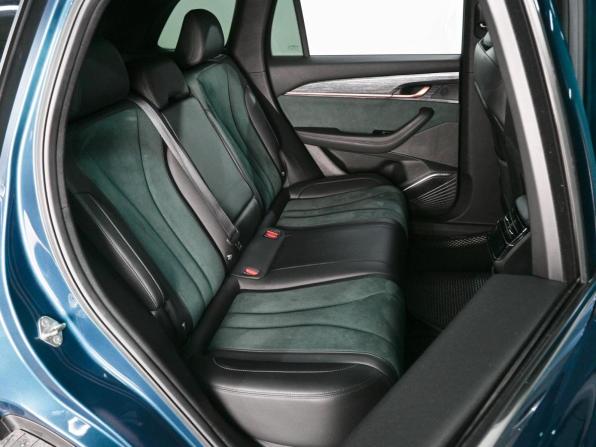 Geely Monjaro I с пробегом 2023 года, цена 3 299 000 рублей, 59764 км, внедорожник, Автокод Объявления