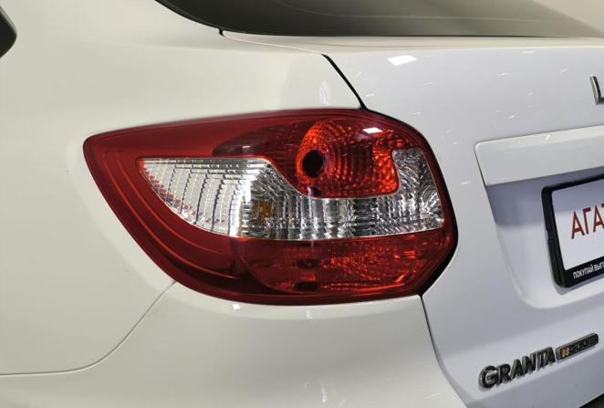 Lada (ВАЗ) Granta I Рестайлинг с пробегом 2024 года, цена 800 000 рублей, 57097 км, лифтбек, Автокод Объявления