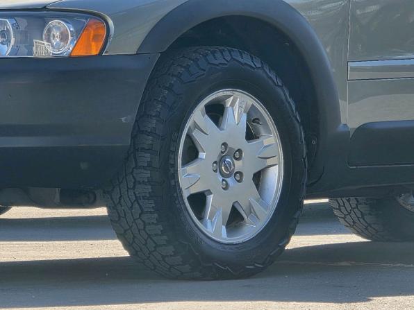 Volvo XC70 I Рестайлинг с пробегом 2007 года, цена 759 000 рублей, 309198 км, универсал, Автокод Объявления