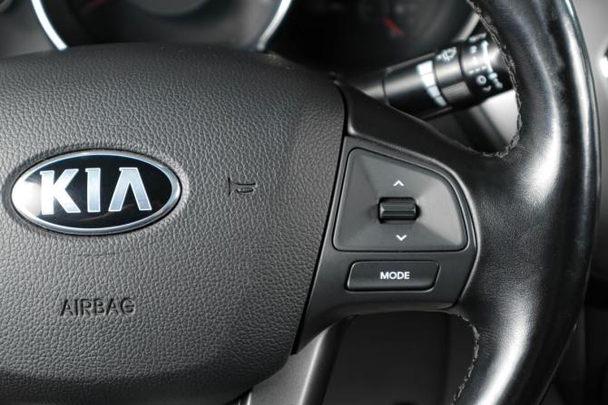 Kia Rio III с пробегом 2014 года, цена 1 049 000 рублей, 191000 км, седан, Автокод Объявления