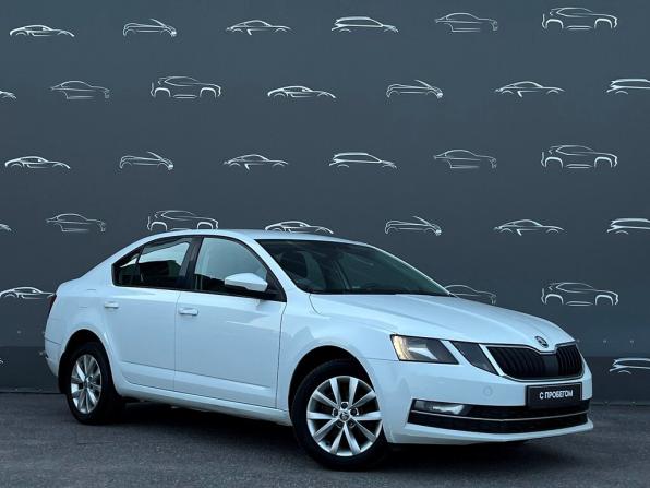 Skoda Octavia III (A7) Рестайлинг с пробегом 2018 года, цена 1 041 300 рублей, 286350 км, лифтбек, Автокод Объявления