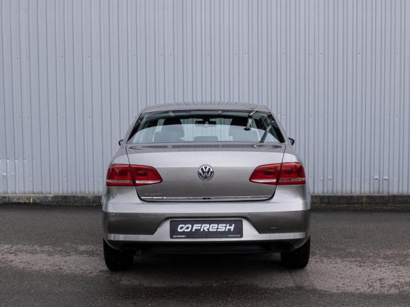 Volkswagen Passat B7 с пробегом 2012 года, цена 859 000 рублей, 228989 км, седан, Автокод Объявления