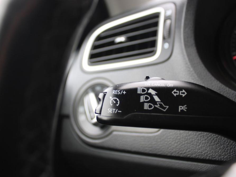 Volkswagen Polo V Рестайлинг Дзержинск  - изображение 14