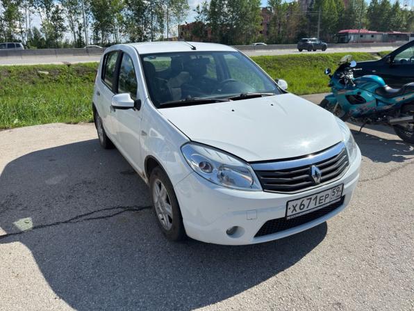 Renault Sandero I с пробегом 2010 года, цена 577 000 рублей, 108000 км, хэтчбек, Автокод Объявления
