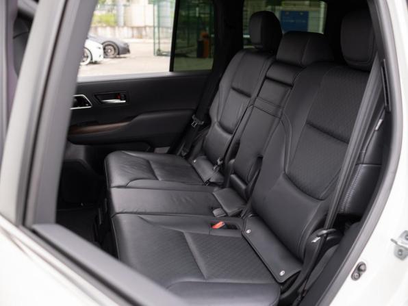 Toyota Land Cruiser 300 Series с пробегом 2021 года, цена 10 100 000 рублей, 38889 км, внедорожник, Автокод Объявления