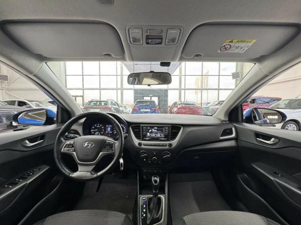 Hyundai Solaris II с пробегом 2017 года, цена 1 349 000 рублей, 131500 км, седан, Автокод Объявления