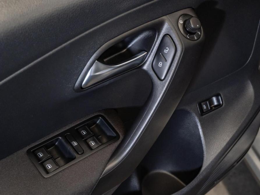 Volkswagen Polo V Рестайлинг Рязань  - изображение 21