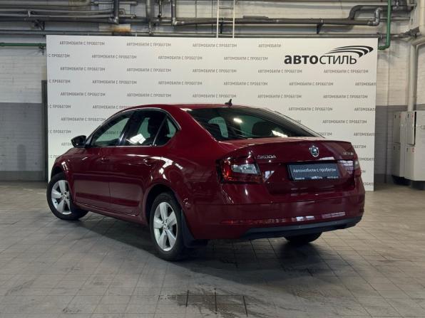 Skoda Octavia III (A7) Рестайлинг с пробегом 2018 года, цена 1 799 000 рублей, 197000 км, лифтбек, Автокод Объявления