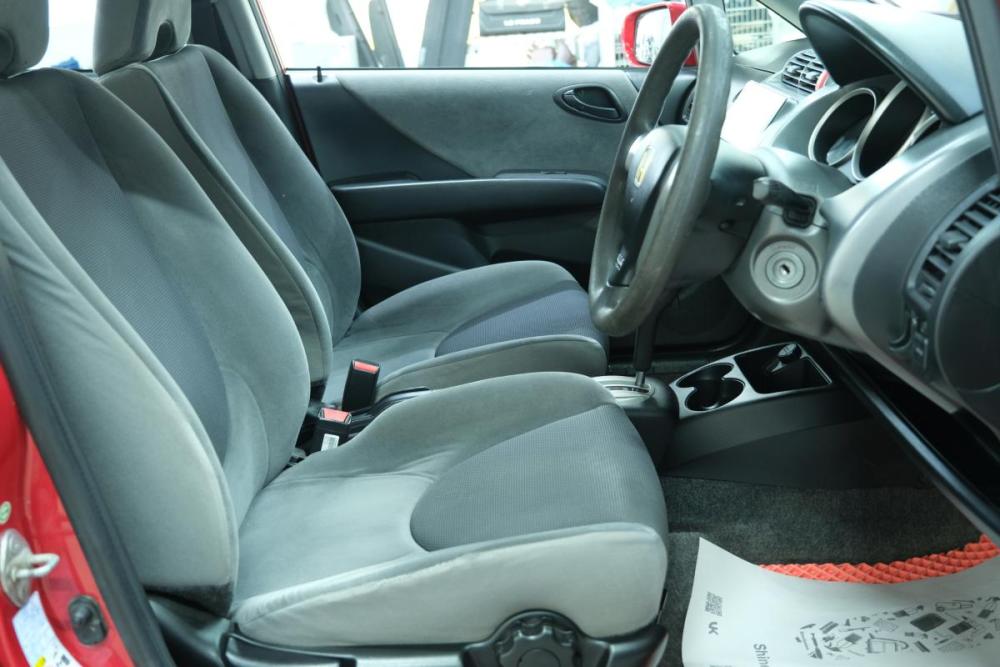 Honda Fit I Омск  - изображение 8