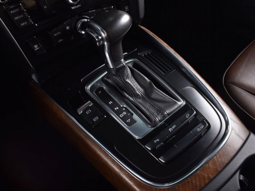Audi Q5 I (8R) Рестайлинг Кемерово  - изображение 18