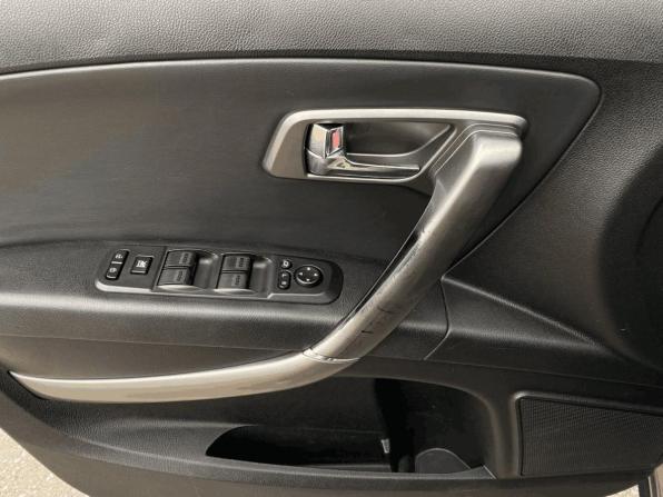 FAW Besturn X80 I Рестайлинг с пробегом 2019 года, цена 995 000 рублей, 128344 км, внедорожник, Автокод Объявления
