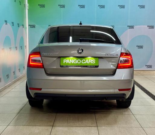 Skoda Octavia III (A7) Рестайлинг с пробегом 2019 года, цена 1 188 000 рублей, 302791 км, лифтбек, Автокод Объявления