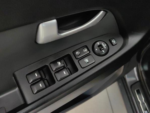 Kia Sportage III с пробегом 2013 года, цена 1 169 000 рублей, 181000 км, внедорожник, Автокод Объявления