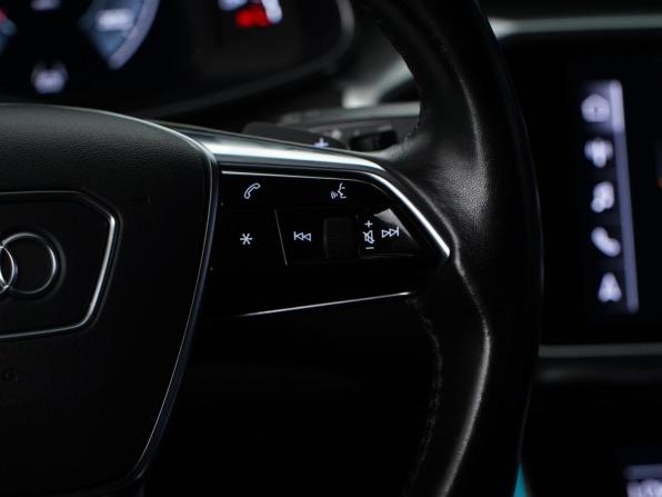 Audi A6 V (C8) с пробегом 2019 года, цена 3 899 000 рублей, 160937 км, седан, Автокод Объявления