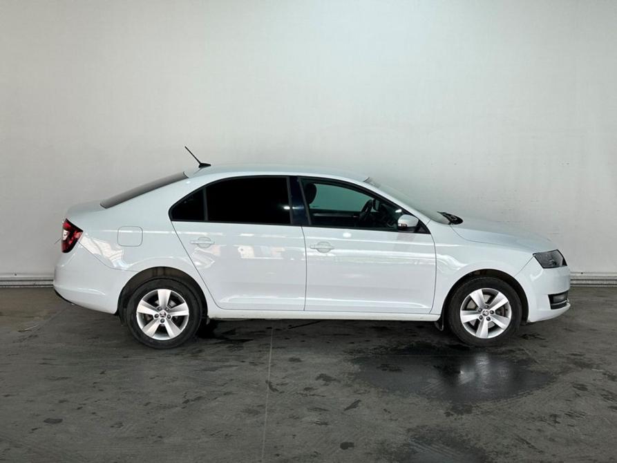 Skoda Rapid I Рестайлинг Москва  - изображение 8