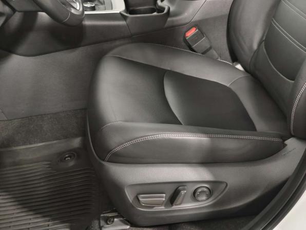 Toyota RAV4 V (XA50) с пробегом 2021 года, цена 3 600 000 рублей, 77210 км, внедорожник, Автокод Объявления