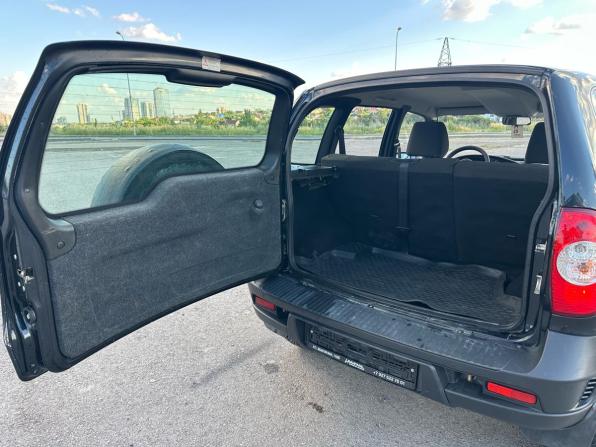Chevrolet Niva I Рестайлинг с пробегом 2018 года, цена 785 000 рублей, 83187 км, внедорожник, Автокод Объявления