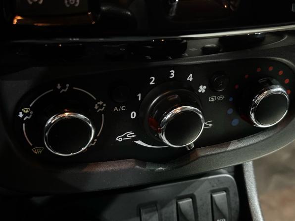 Renault Duster I Рестайлинг с пробегом 2015 года, цена 697 000 рублей, 321000 км, внедорожник, Автокод Объявления