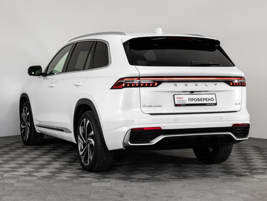 Geely Monjaro I Санкт-Петербург  - изображение 9