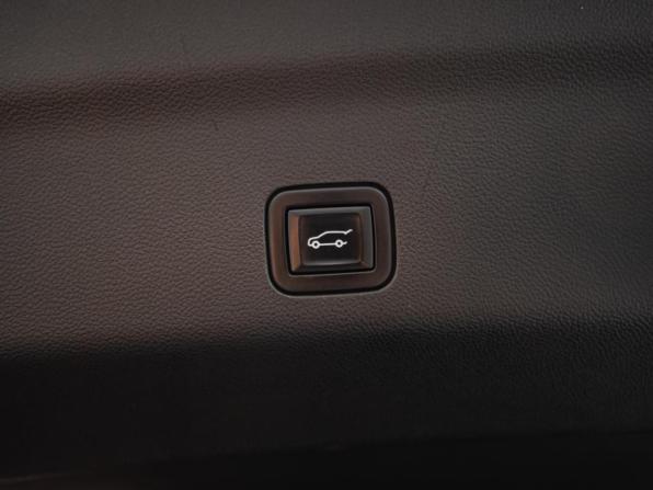 Cadillac Escalade V с пробегом 2021 года, цена 7 900 000 рублей, 116432 км, внедорожник, Автокод Объявления
