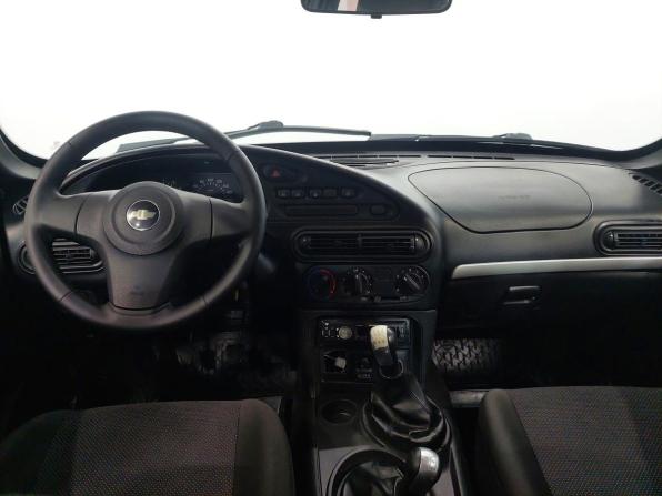 Chevrolet Niva I Рестайлинг с пробегом 2015 года, цена 560 000 рублей, 232750 км, внедорожник, Автокод Объявления