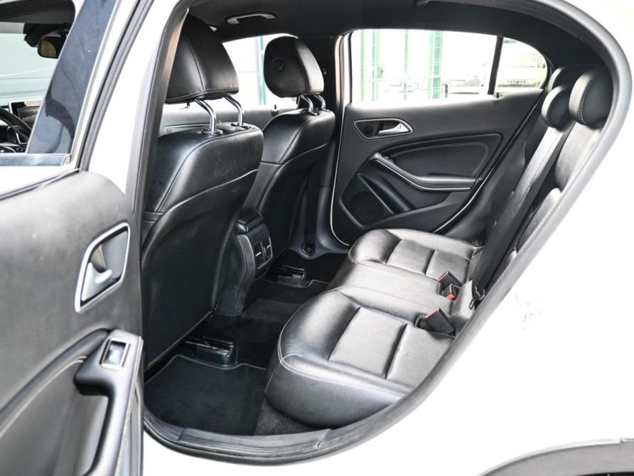 Mercedes-Benz GLA I (X156) Новороссийск  - изображение 11