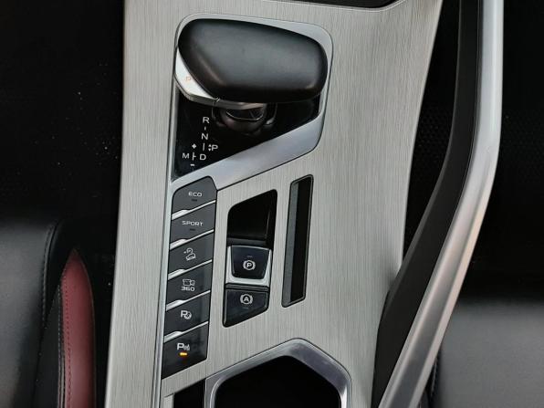 Geely Coolray I с пробегом 2023 года, цена 1 890 000 рублей, 57295 км, внедорожник, Автокод Объявления