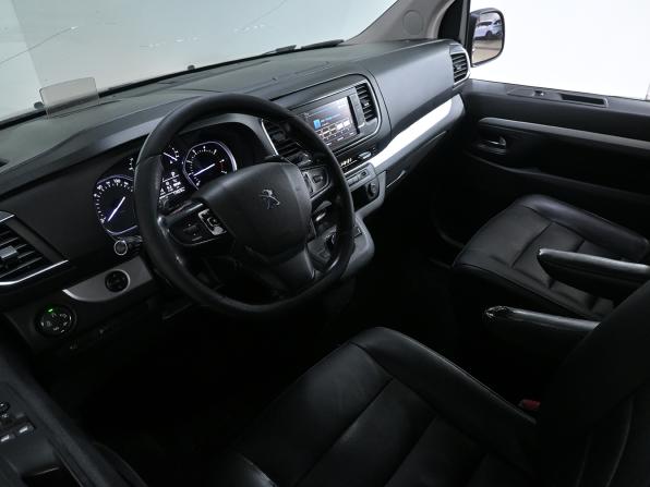 Peugeot Traveller I с пробегом 2019 года, цена 2 068 000 рублей, 354000 км, минивэн, Автокод Объявления