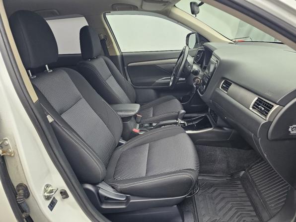 Mitsubishi Outlander III Рестайлинг 2 с пробегом 2018 года, цена 1 775 000 рублей, 120277 км, внедорожник, Автокод Объявления