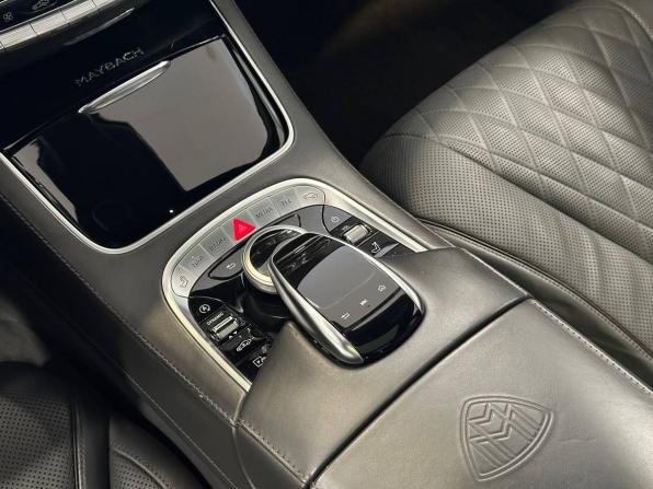 Mercedes-Benz Maybach S-Класс I (X222) Рестайлинг с пробегом 2017 года, цена 5 300 000 рублей, 158514 км, седан, Автокод Объявления