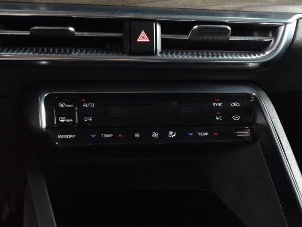 Kia K5 III с пробегом 2020 года, цена 2 474 995 рублей, 99322 км, седан, Автокод Объявления