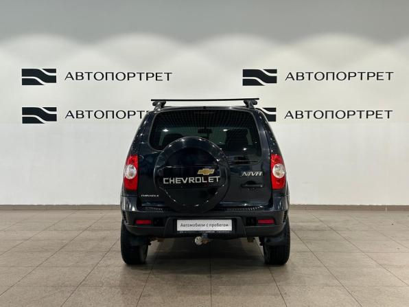 Chevrolet Niva I Рестайлинг с пробегом 2010 года, цена 399 000 рублей, 137961 км, внедорожник, Автокод Объявления