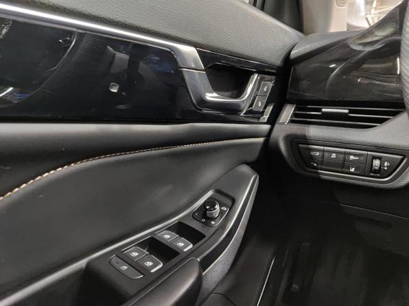 FAW Bestune B70 I с пробегом 2023 года, цена 1 450 000 рублей, 96810 км, лифтбек, Автокод Объявления