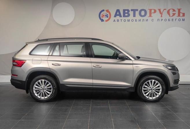 Skoda Kodiaq I с пробегом 2019 года, цена 2 949 000 рублей, 123574 км, внедорожник, Автокод Объявления