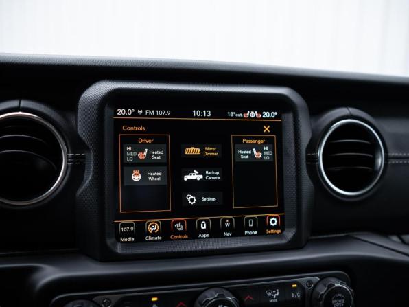 Jeep Gladiator II (JT) с пробегом 2021 года, цена 4 999 000 рублей, 64696 км, offers.body_type.unknown, Автокод Объявления