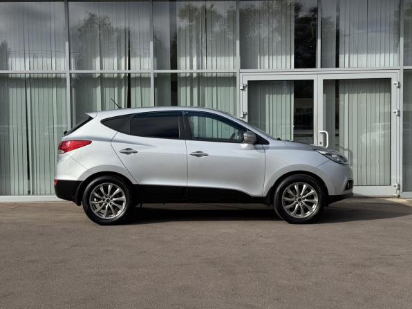 Hyundai ix35 I Рестайлинг с пробегом 2015 года, цена 1 549 000 рублей, 150000 км, внедорожник, Автокод Объявления