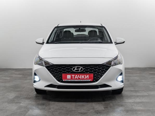 Hyundai Solaris II Рестайлинг с пробегом 2020 года, цена 1 650 000 рублей, 52518 км, седан, Автокод Объявления