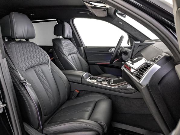 BMW X7 I (G07) Рестайлинг с пробегом 2024 года, цена 14 850 000 рублей, 5158 км, внедорожник, Автокод Объявления