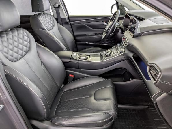 Hyundai Santa Fe IV Рестайлинг с пробегом 2021 года, цена 3 735 000 рублей, 51141 км, внедорожник, Автокод Объявления