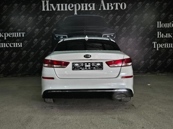 Kia Optima IV Рестайлинг с пробегом 2018 года, цена 1 100 000 рублей, 196000 км, седан, Автокод Объявления